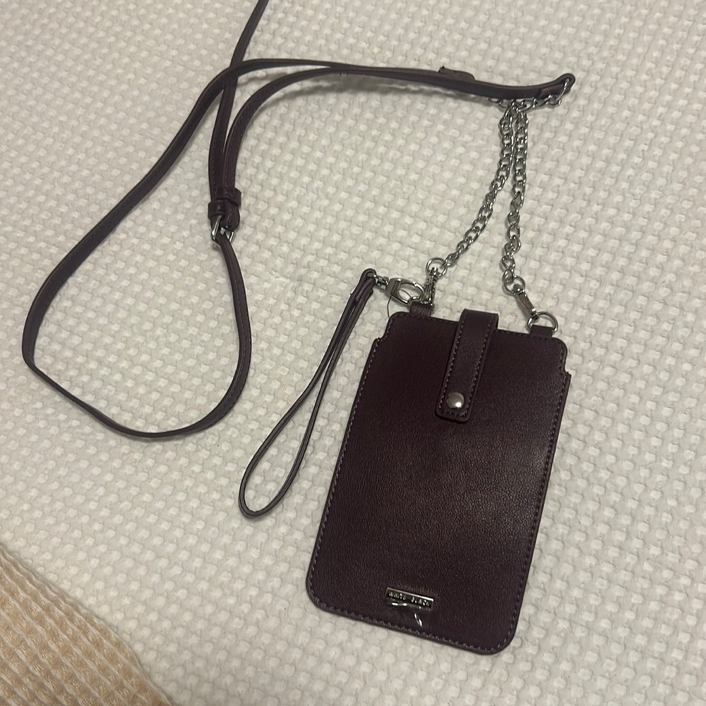 White black burgundy cross body purse. Perfect for travel.